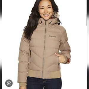 Marmot Williamsburg puffer jacket size medium tan